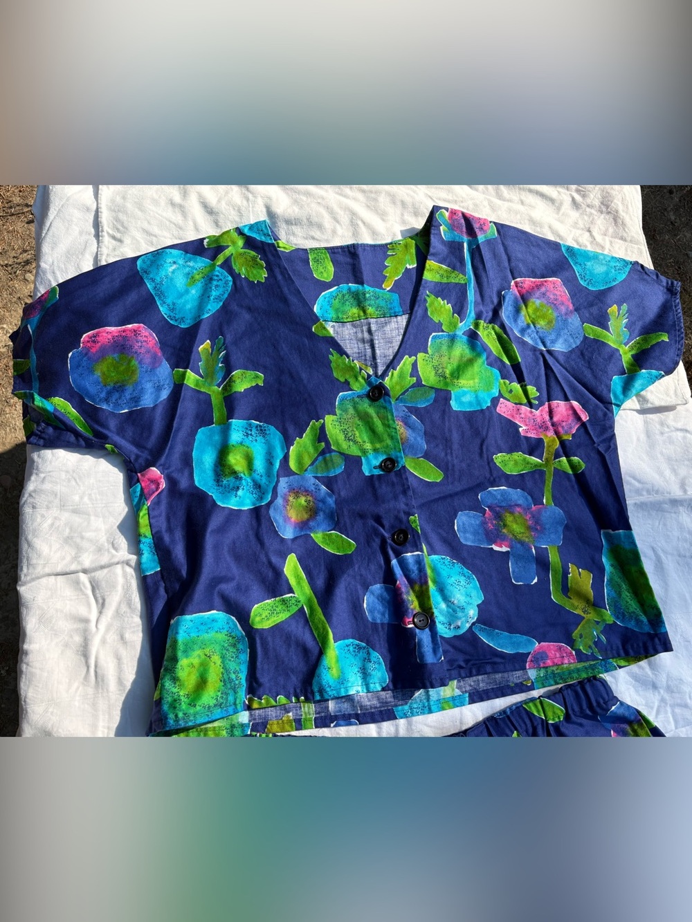 Two-Piece Handmade Lounge Set - Picture 2 of 11